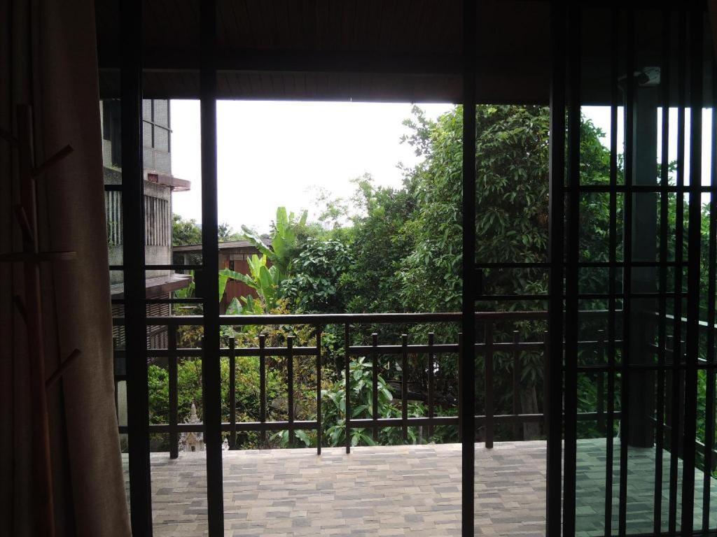 Aiims Tales Canal Boutique House Bangkok Exterior photo